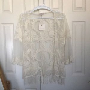 Blu Pepper white lace kimono